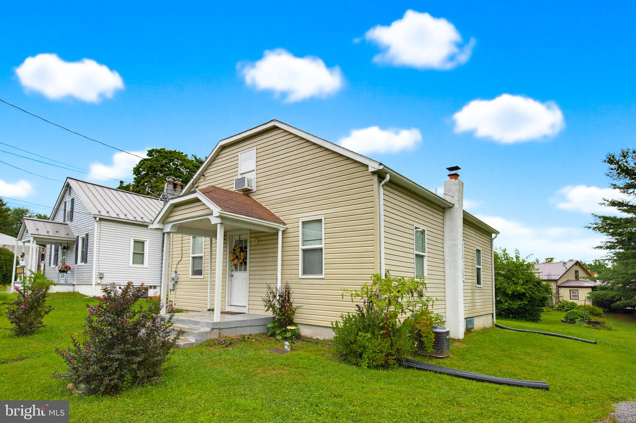 525 FAIRFAX ROAD