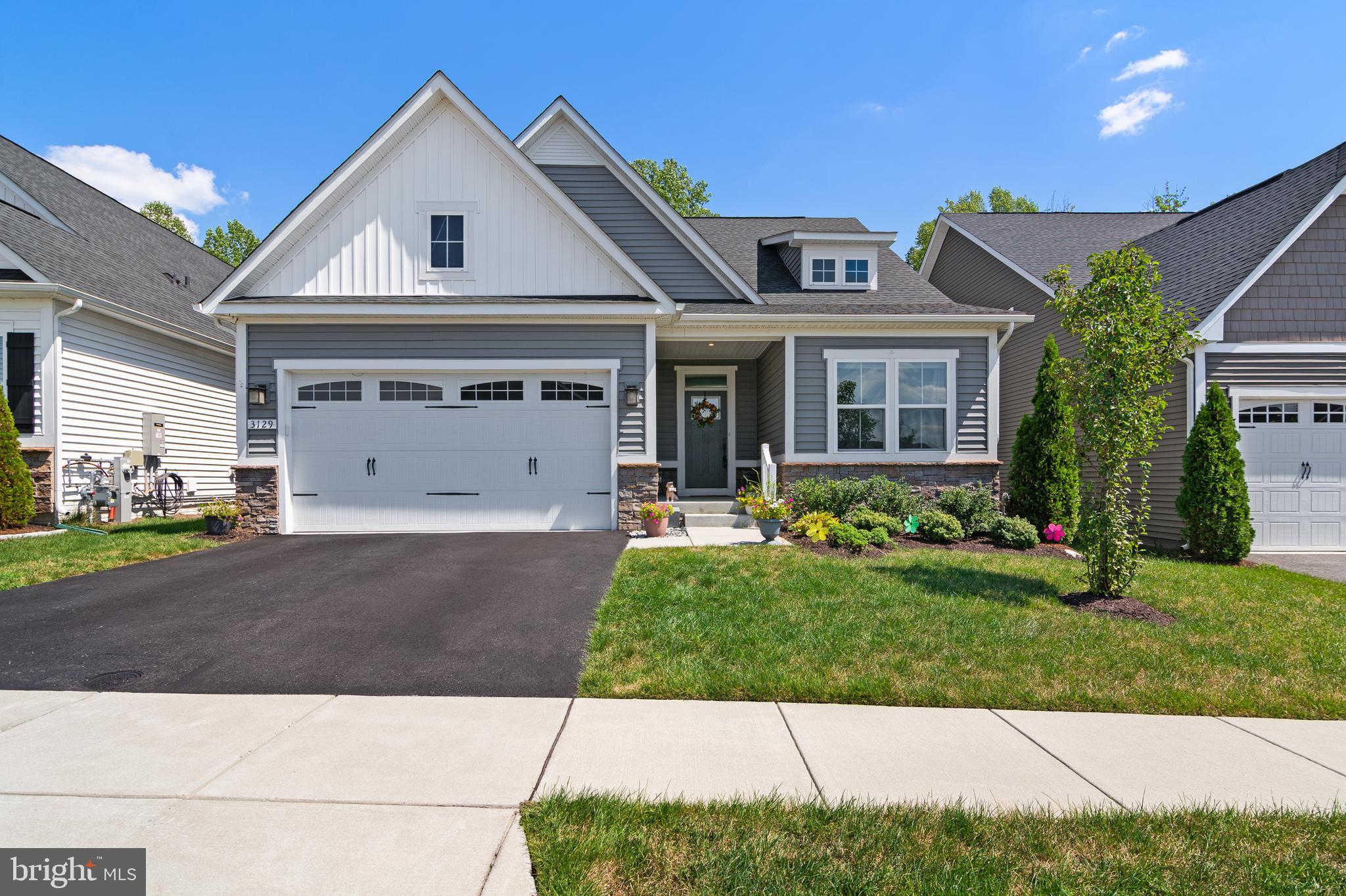 3129 MEANDER BEND