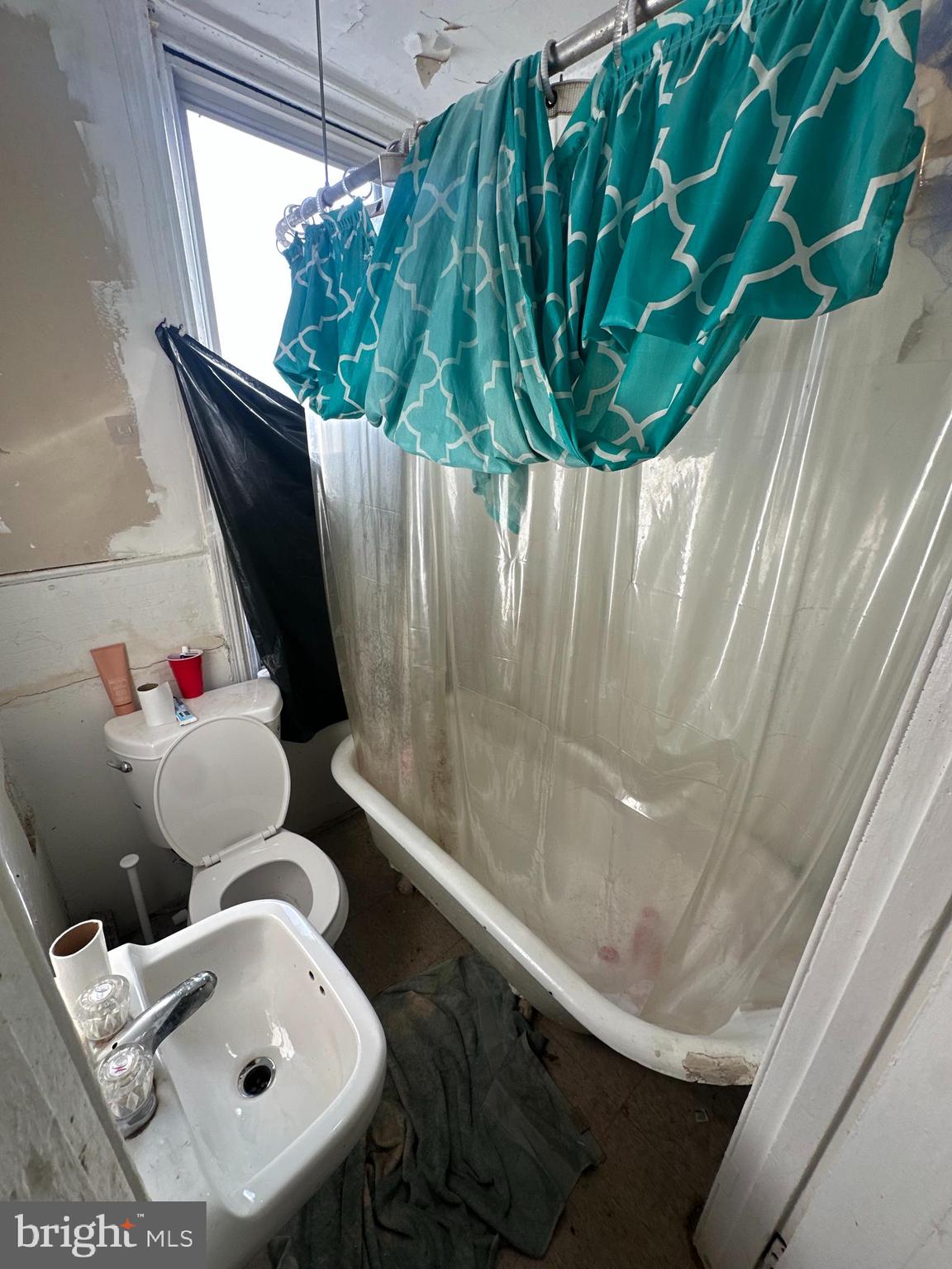 KENSINGTON - Residential