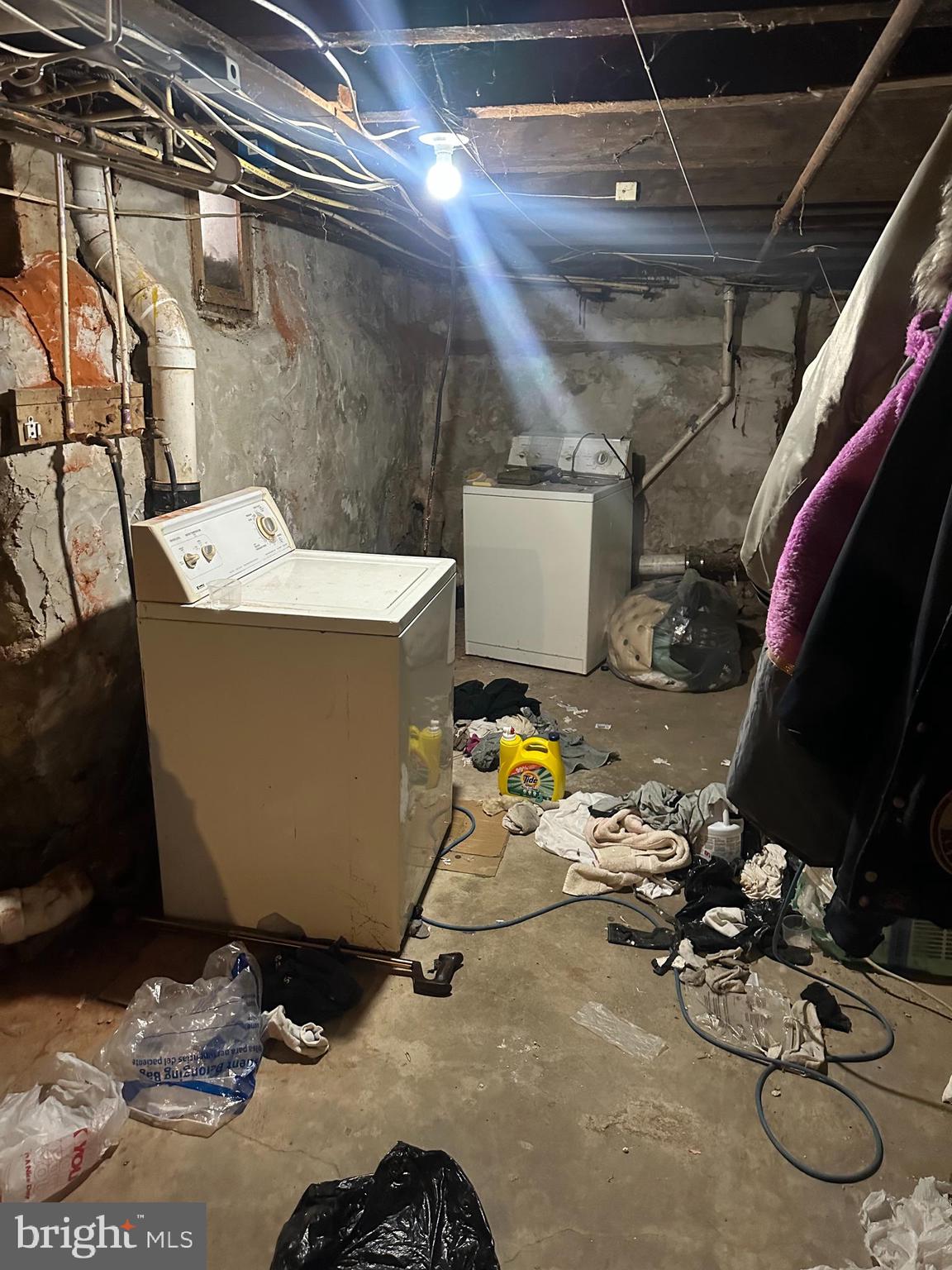 KENSINGTON - Residential