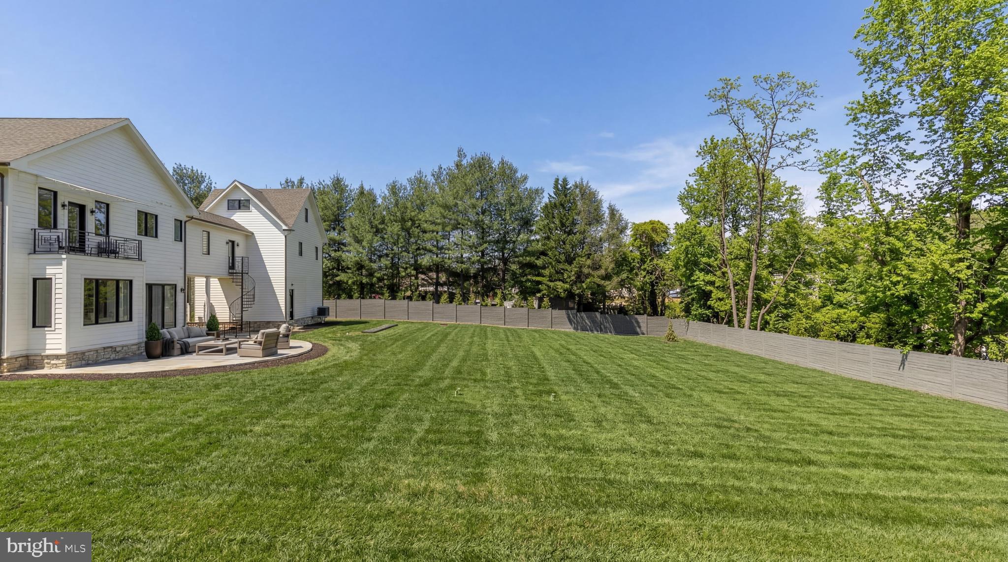 DARNESTOWN OUTSIDE - Residential