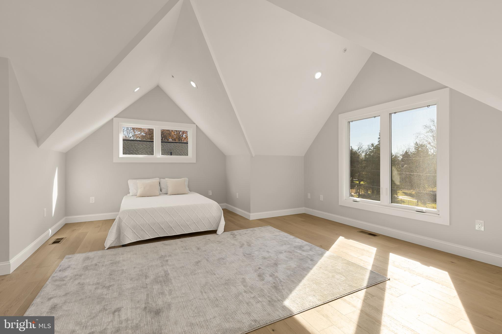 DARNESTOWN OUTSIDE - Residential