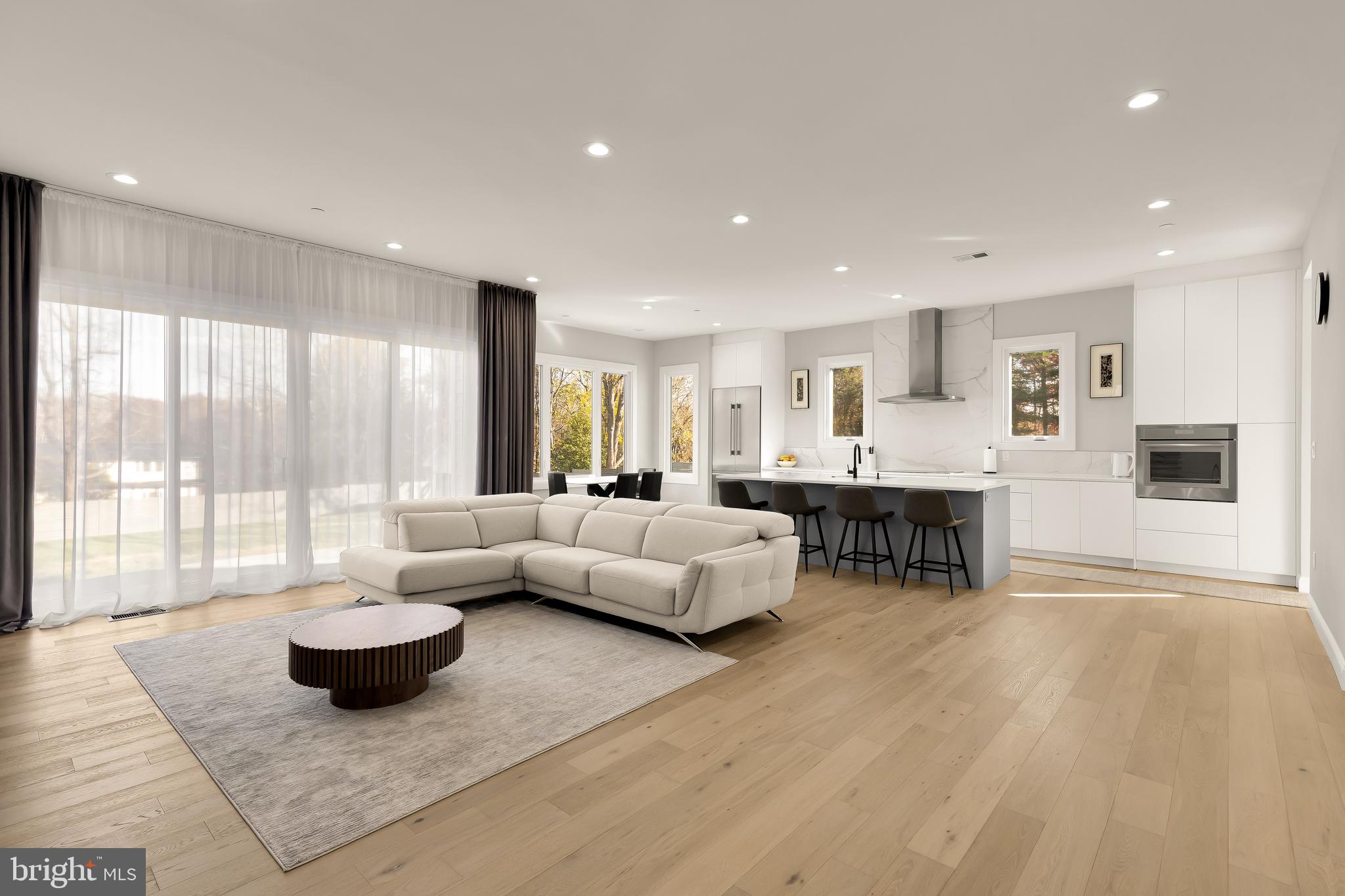 DARNESTOWN OUTSIDE - Residential