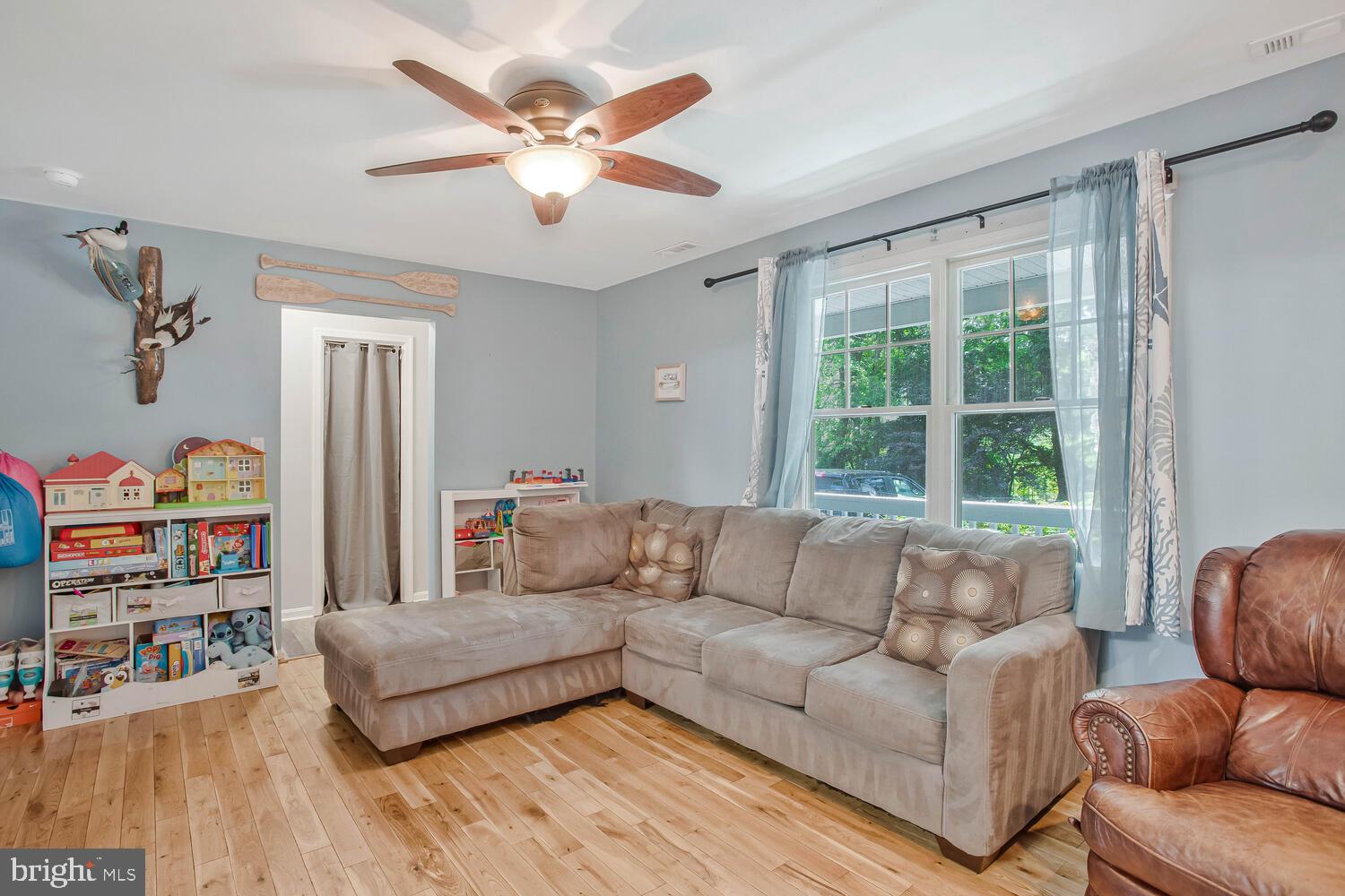 AVALON SHORES - Residential