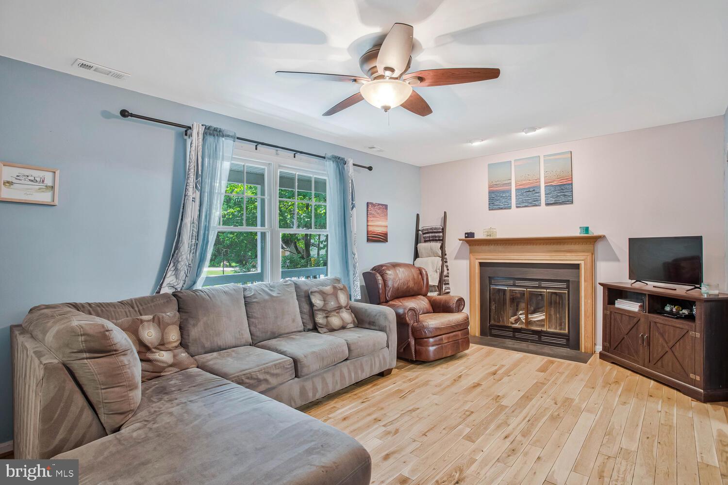 AVALON SHORES - Residential