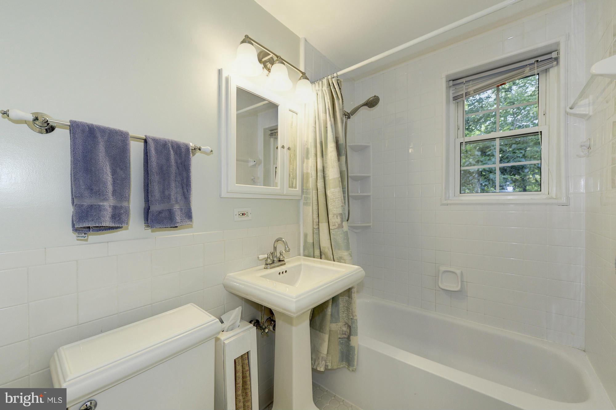 THE ARLINGTON - Residential