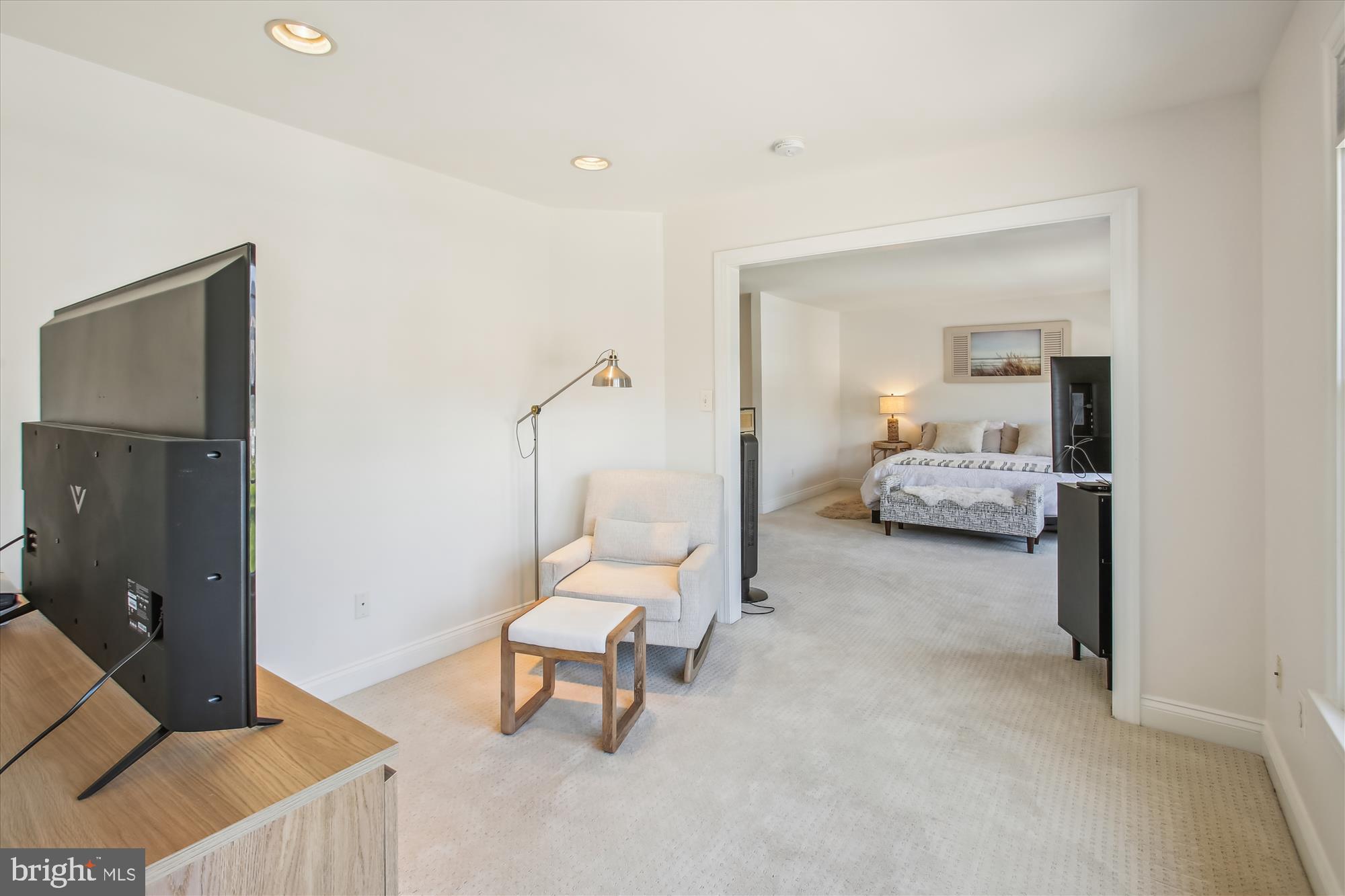 RIVER CREEK - Residential