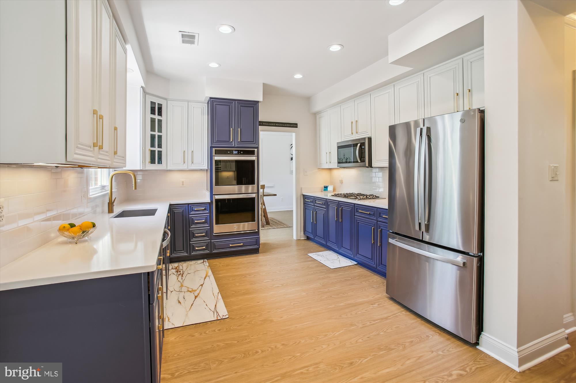 RIVER CREEK - Residential