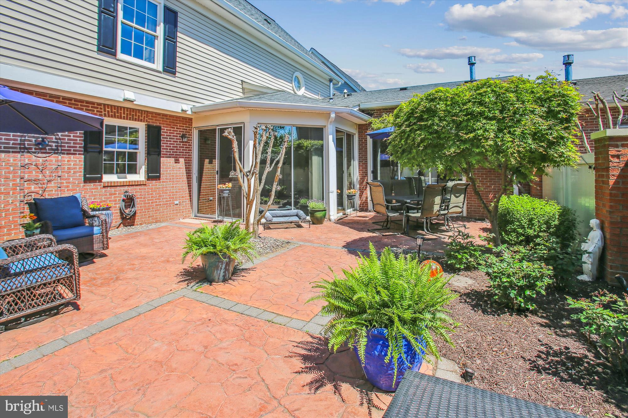 RIVER CREEK - Residential