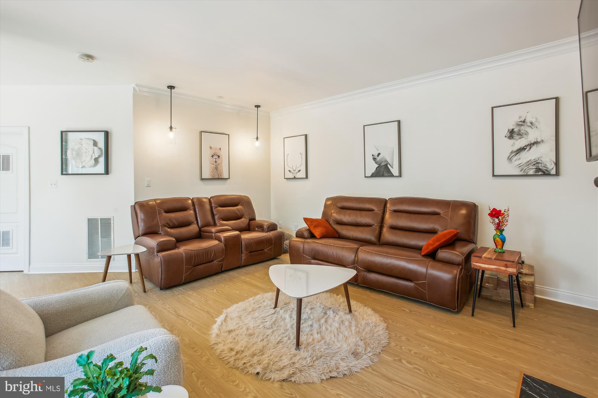 RIVER CREEK - Residential