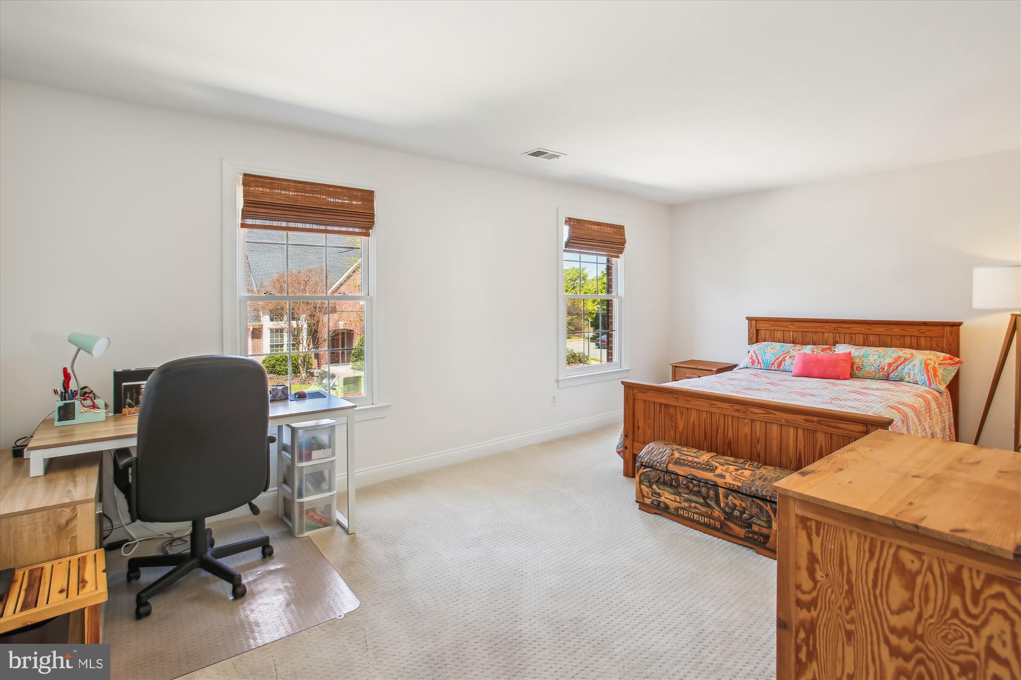 RIVER CREEK - Residential