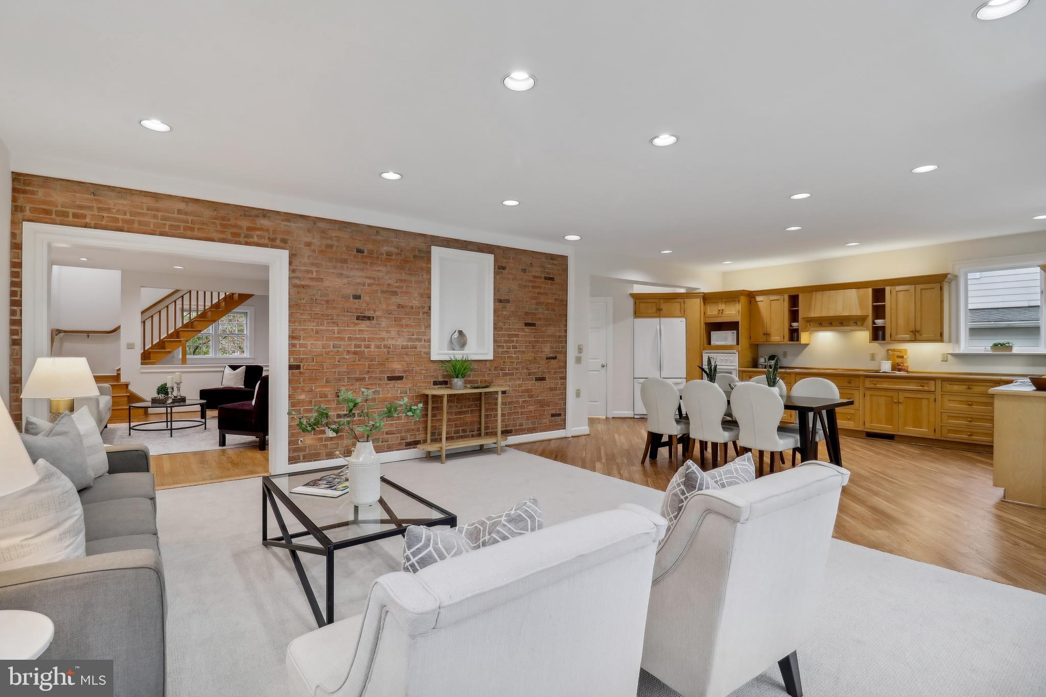 BROOKMONT - Residential