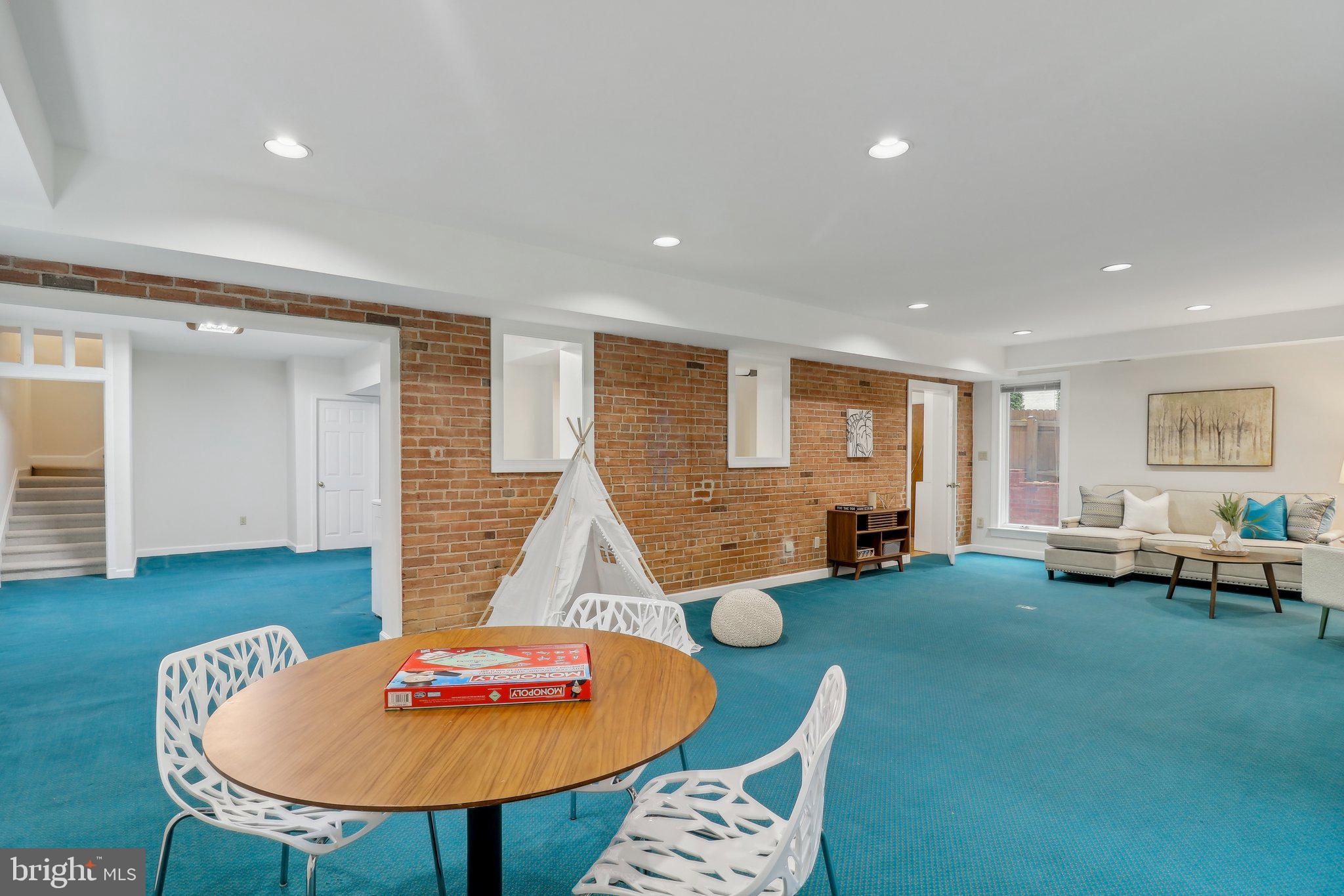 BROOKMONT - Residential