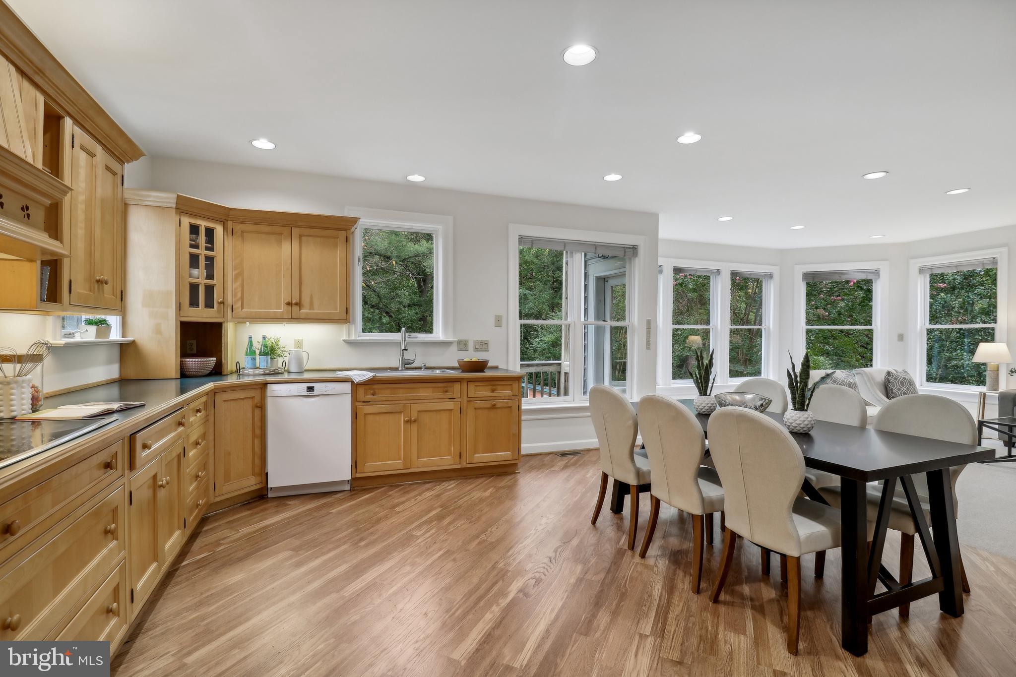 BROOKMONT - Residential