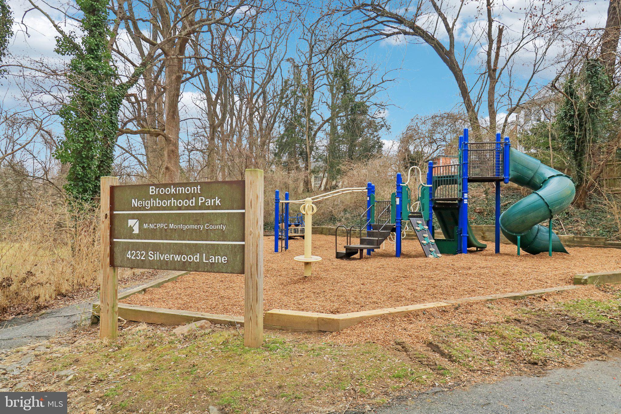 BROOKMONT - Residential