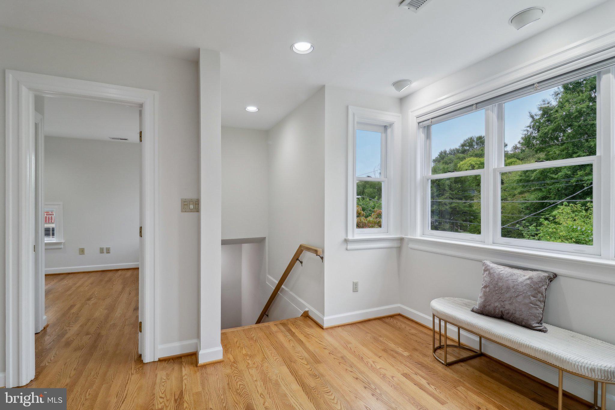 BROOKMONT - Residential