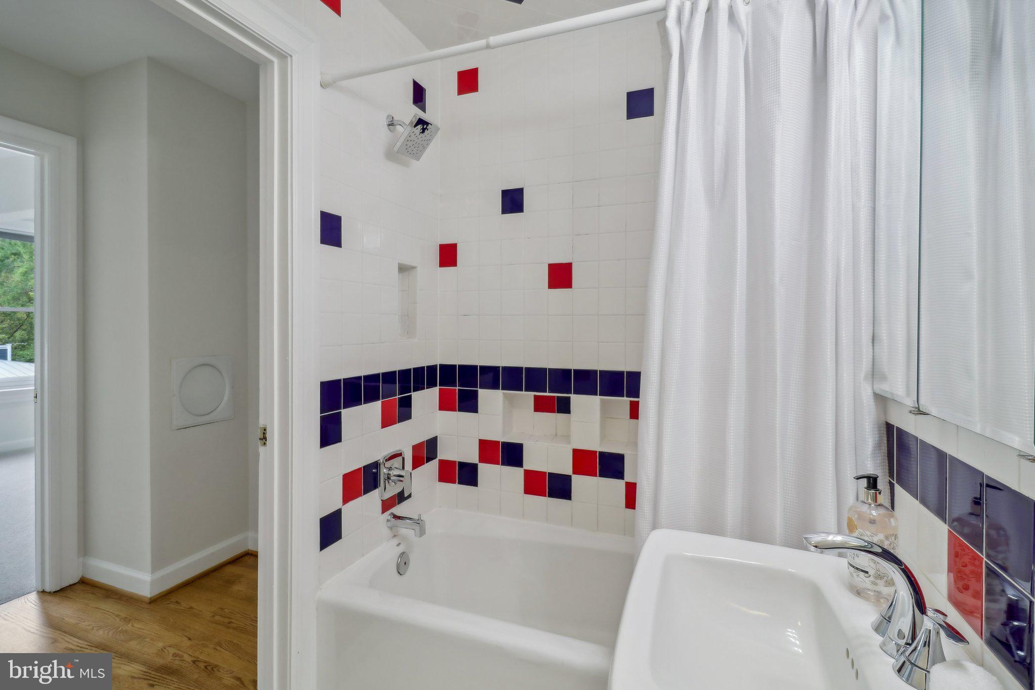 BROOKMONT - Residential