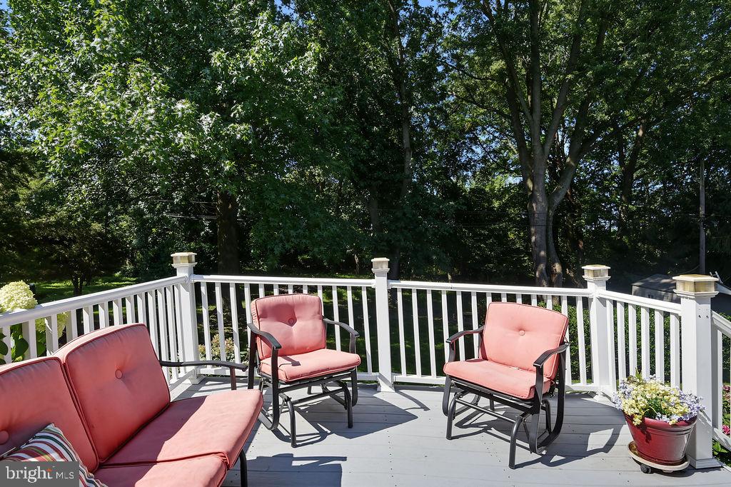 135 CASIMIR DRIVE