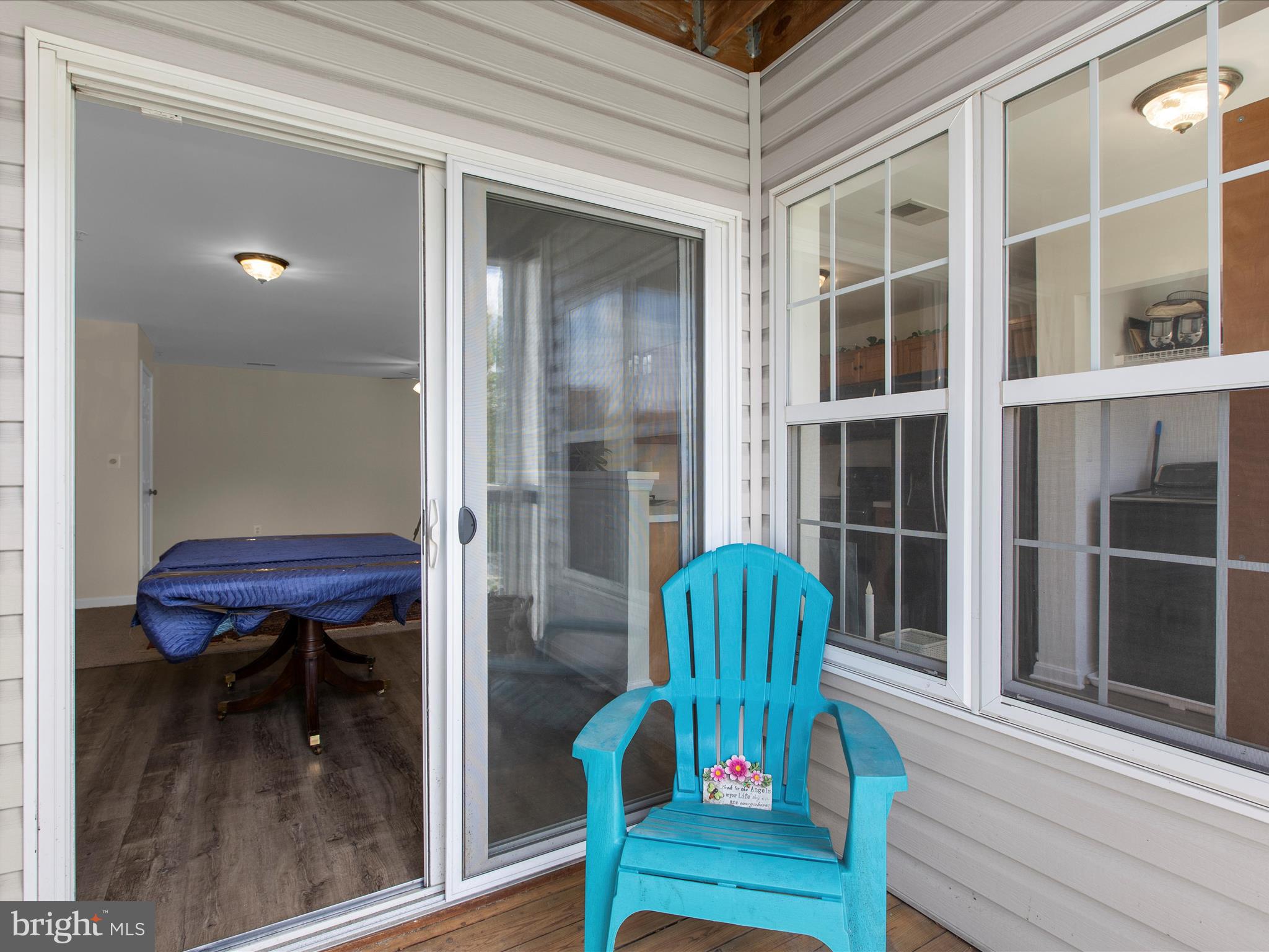 CROMWELL FOUNTAIN - Residential