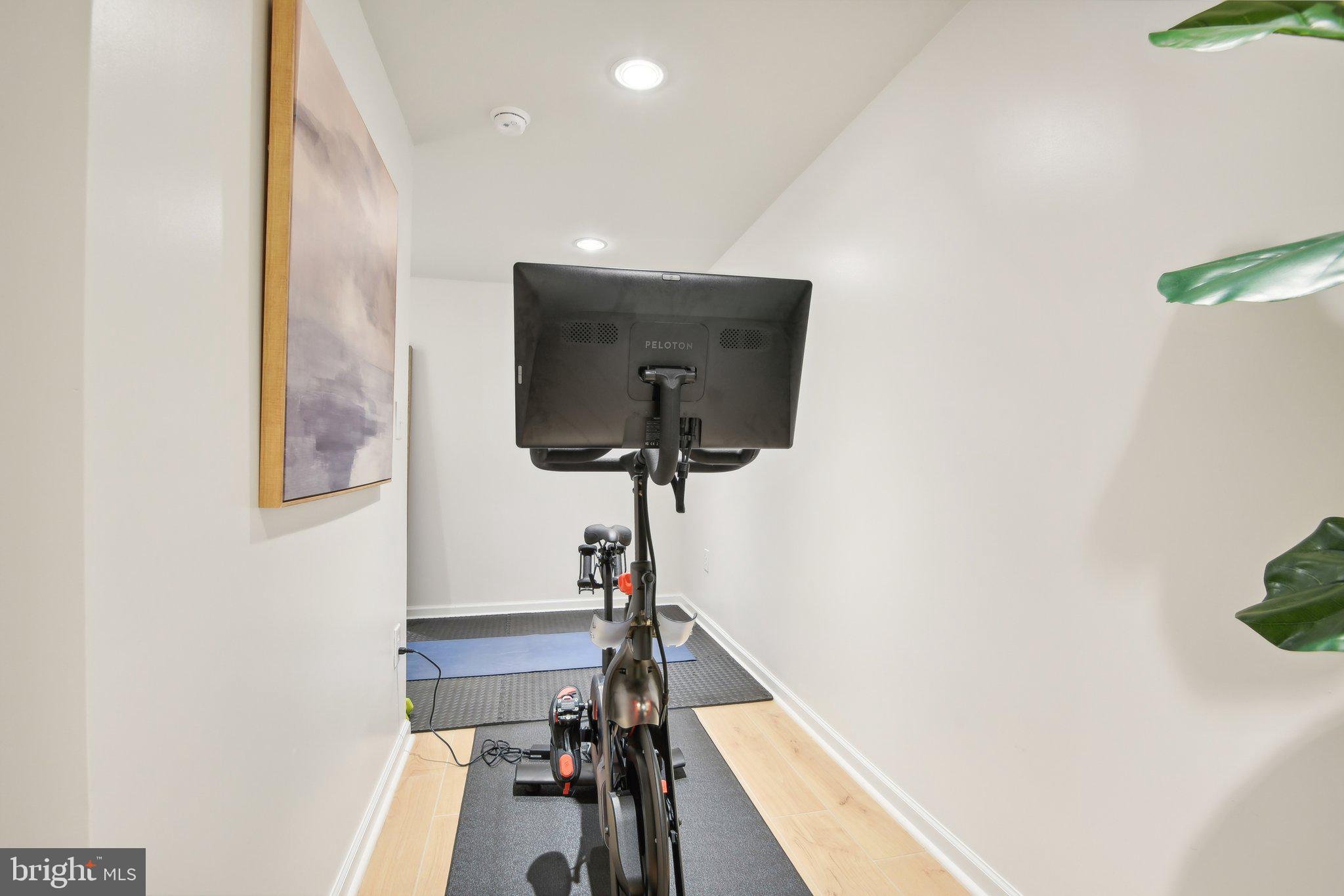 AUSTIN RIDGE - Residential