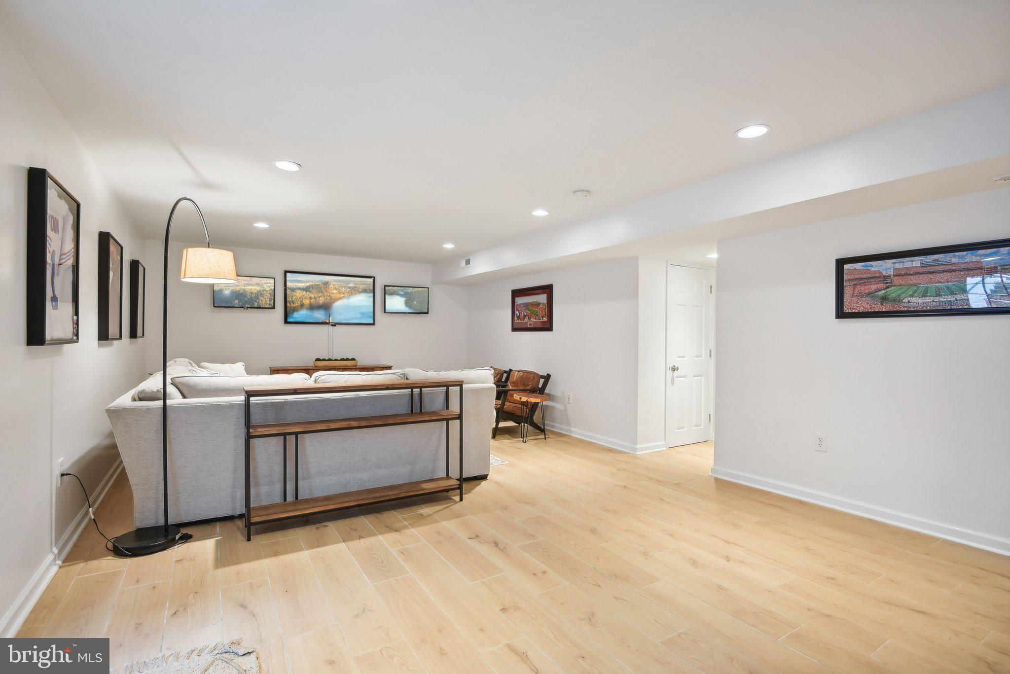 AUSTIN RIDGE - Residential