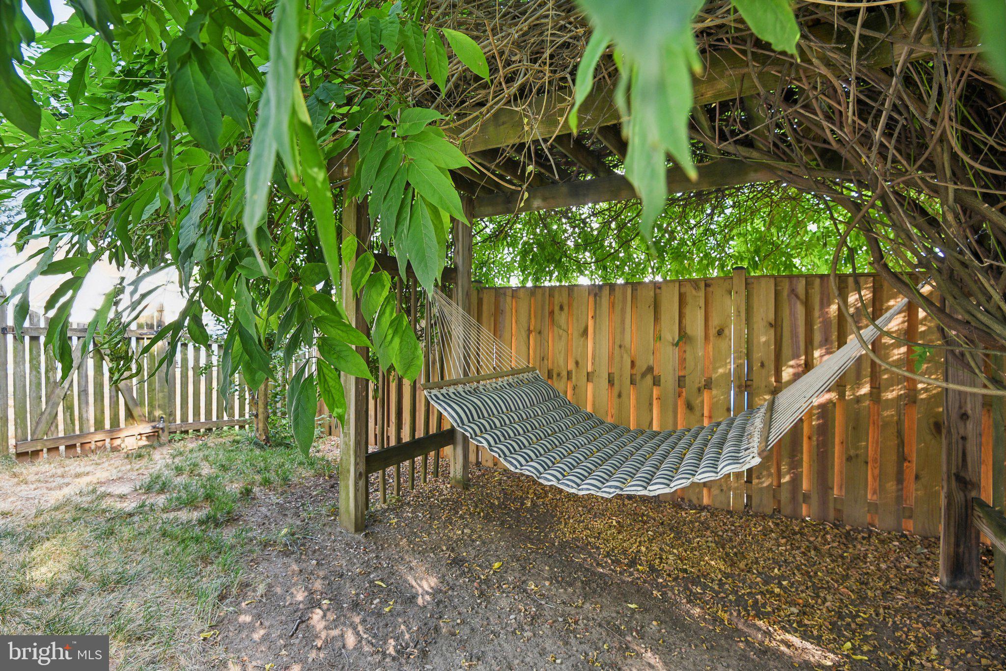 AUSTIN RIDGE - Residential