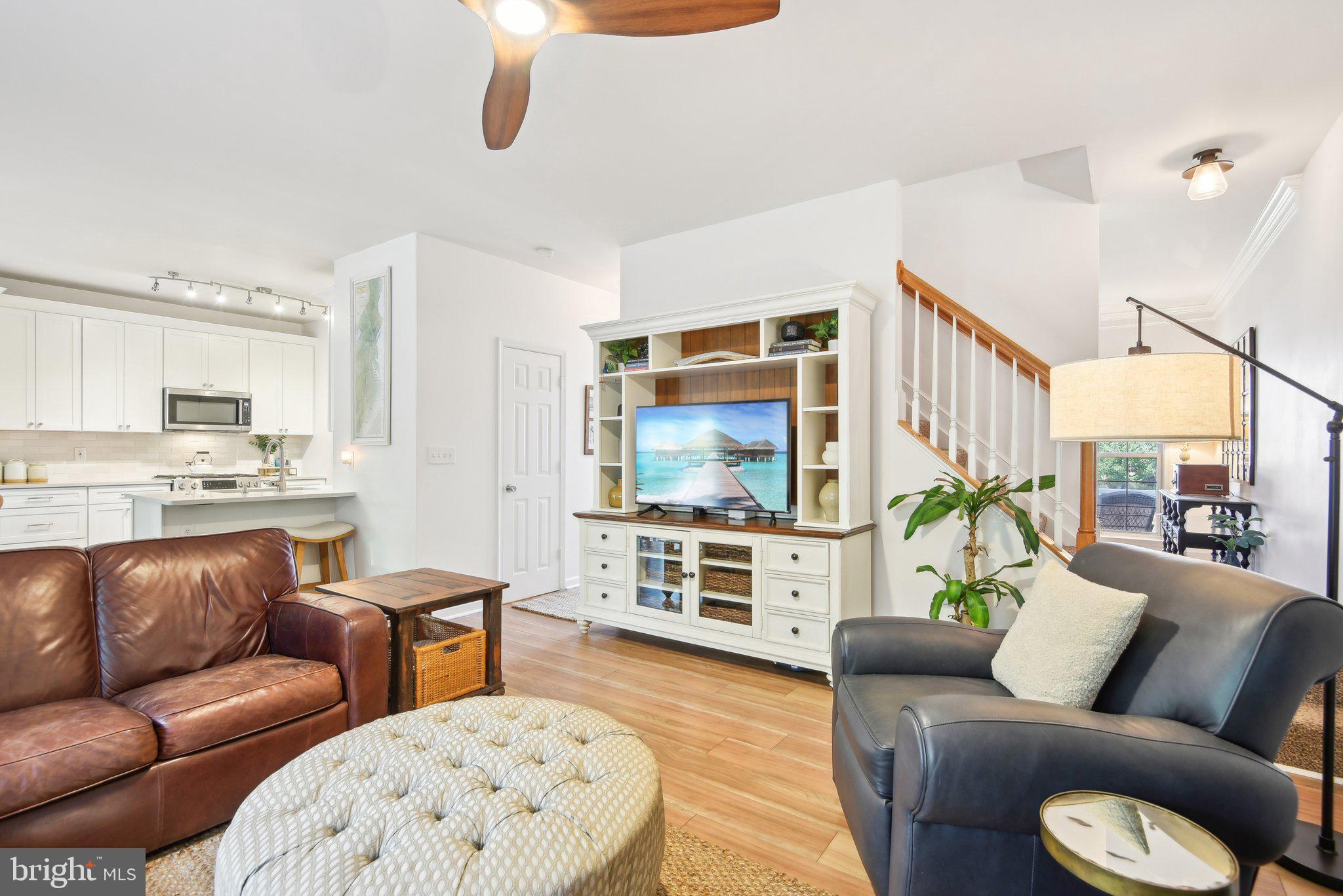 AUSTIN RIDGE - Residential