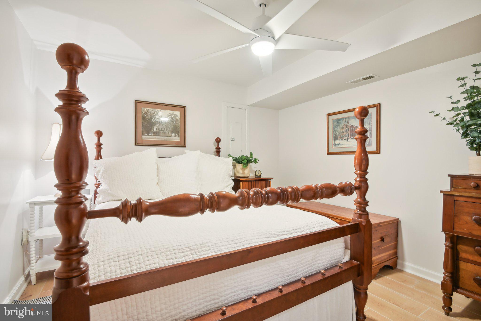 AUSTIN RIDGE - Residential