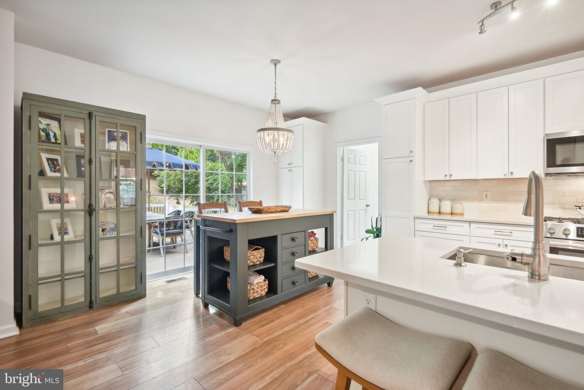 AUSTIN RIDGE - Residential