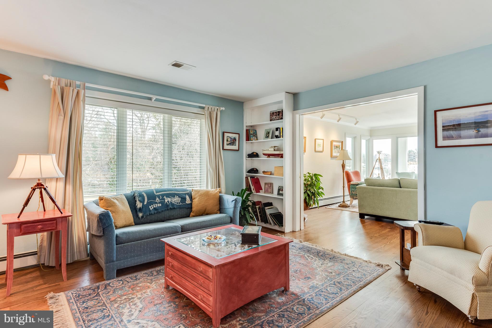 MURRAY HILL - Residential