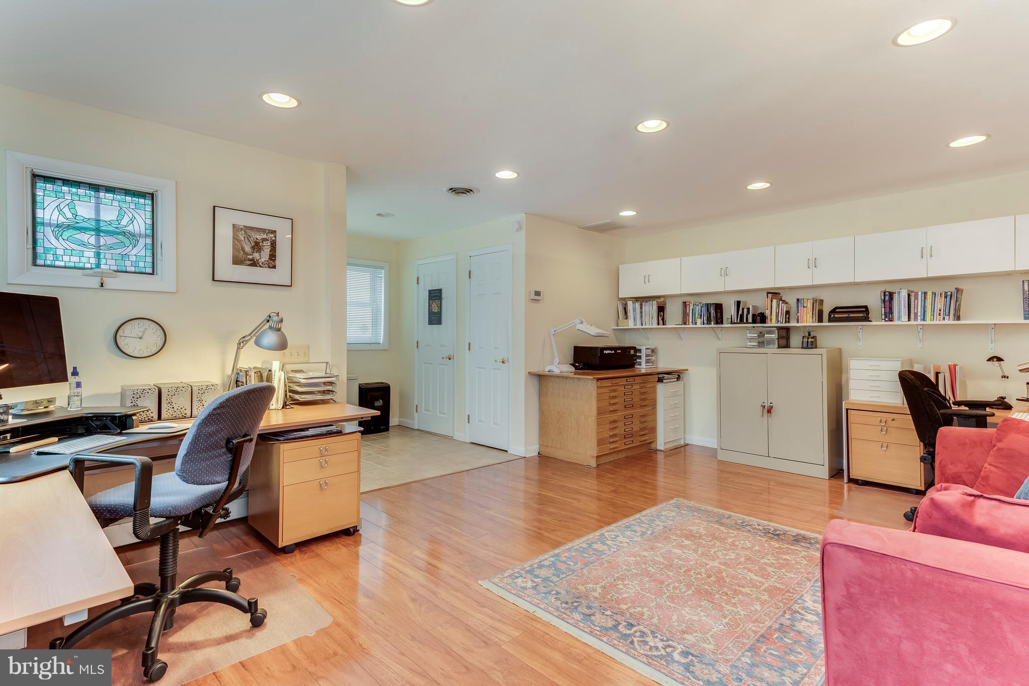 MURRAY HILL - Residential