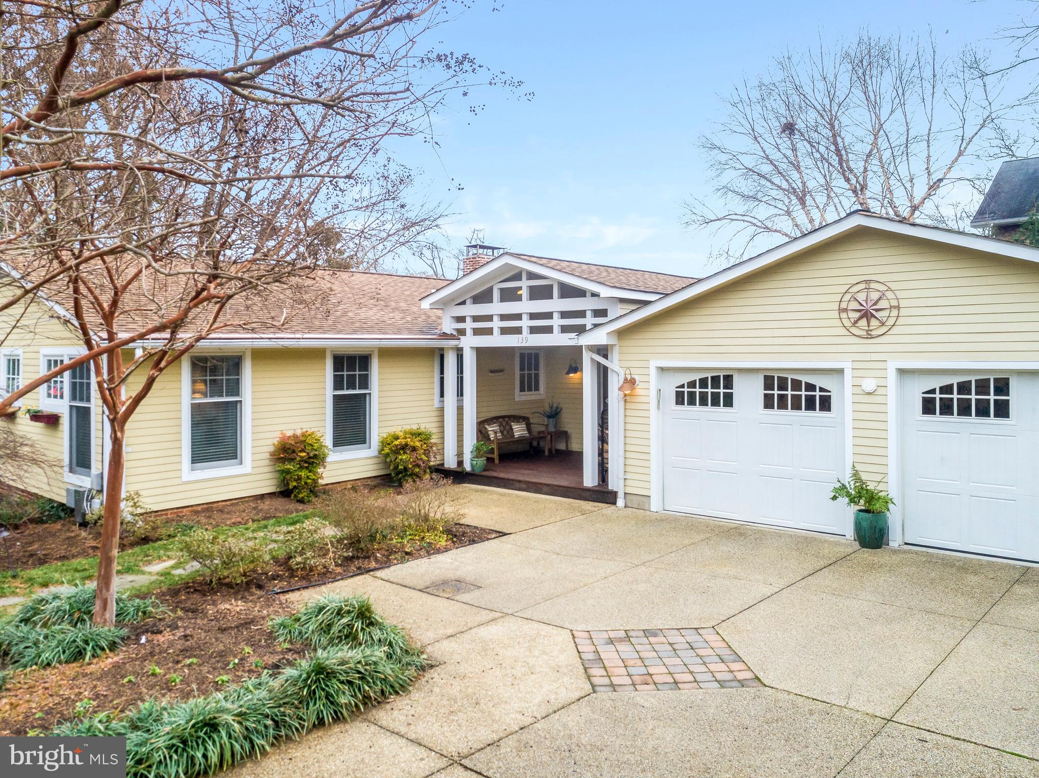 MURRAY HILL - Residential