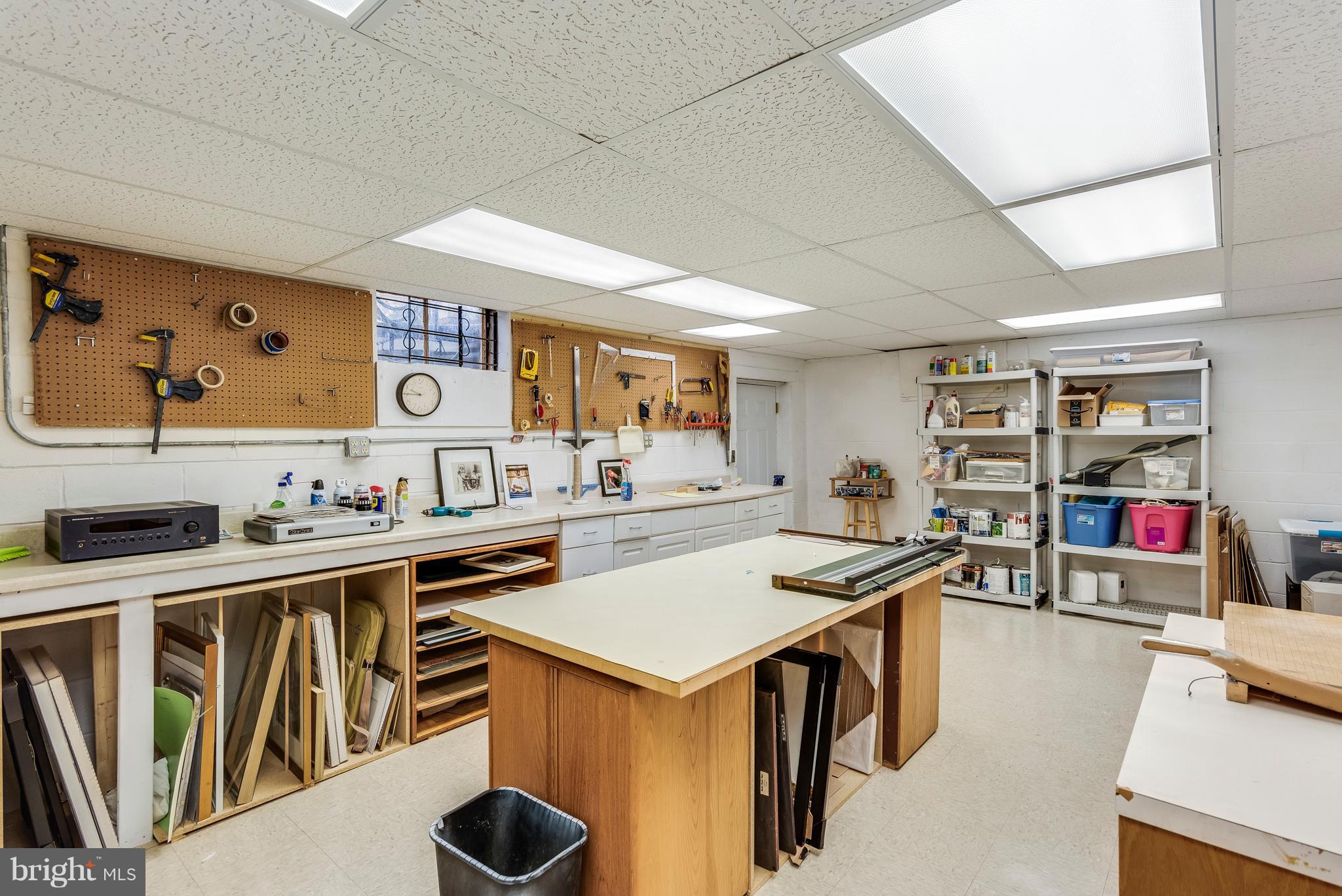 MURRAY HILL - Residential