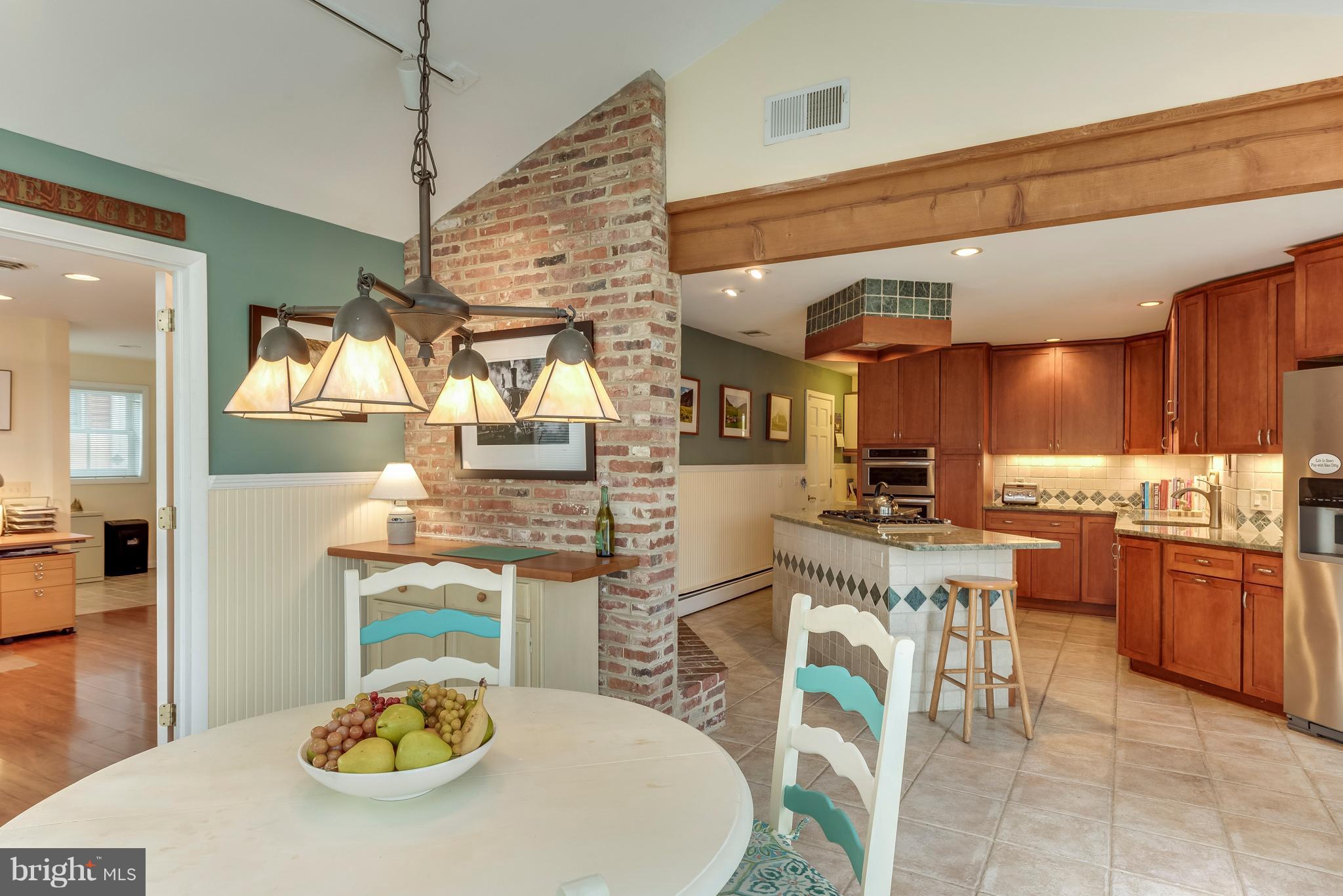 MURRAY HILL - Residential