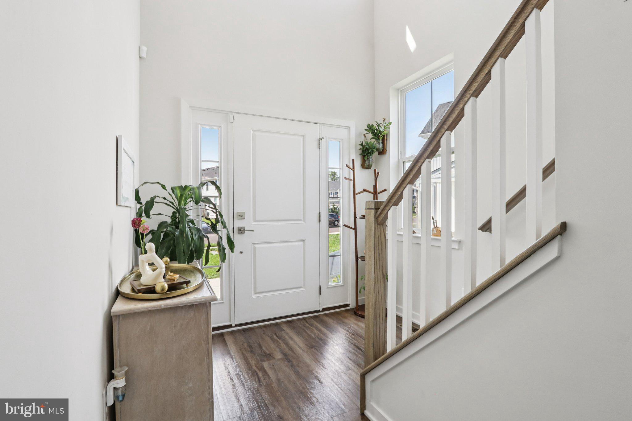 213 WYNSTONE COURT