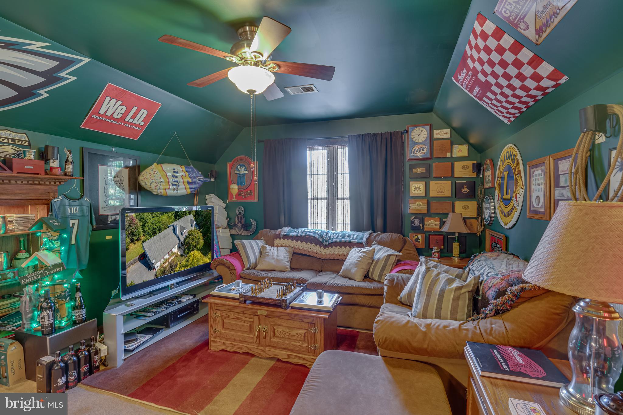 FORT HILL FARMS - Residential