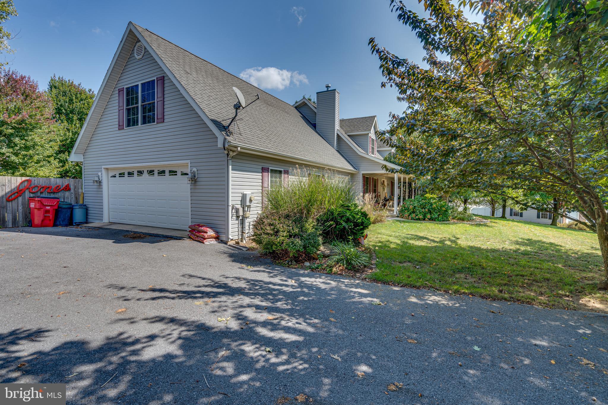 FORT HILL FARMS - Residential