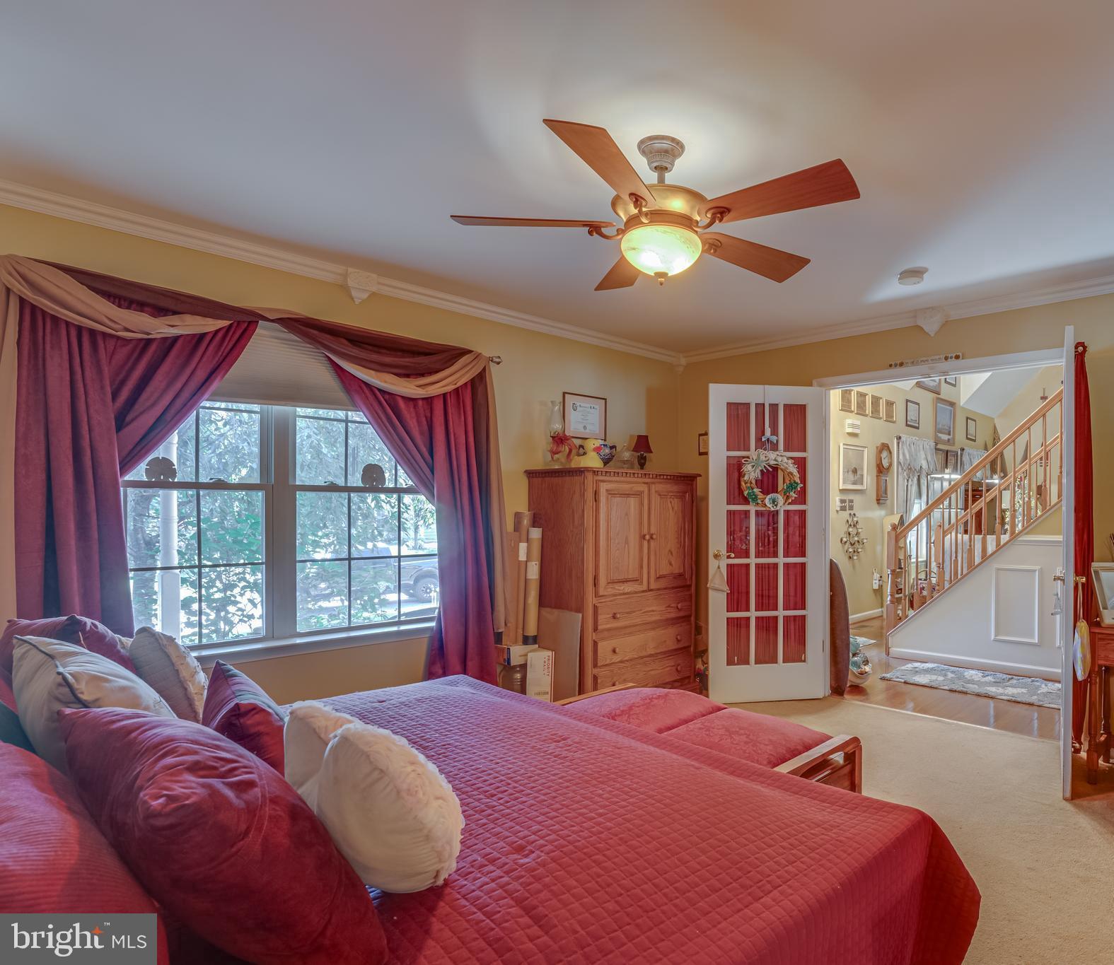 FORT HILL FARMS - Residential