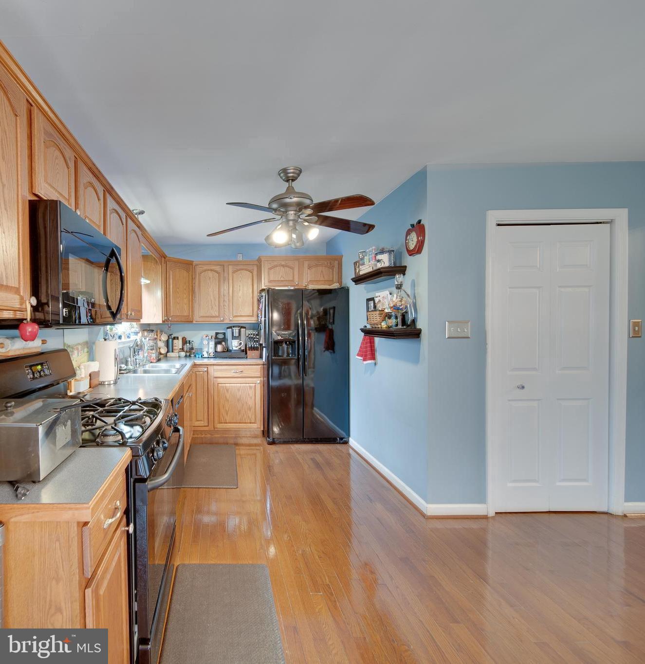 FORT HILL FARMS - Residential