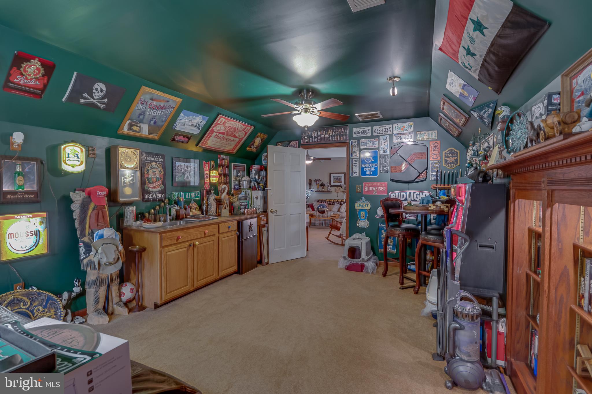 FORT HILL FARMS - Residential