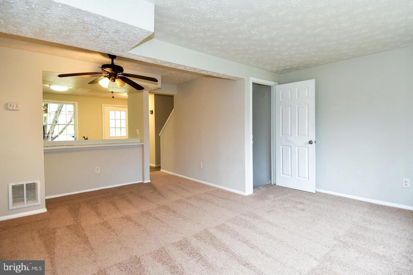 DEVILS REACH CONDOS - Residential