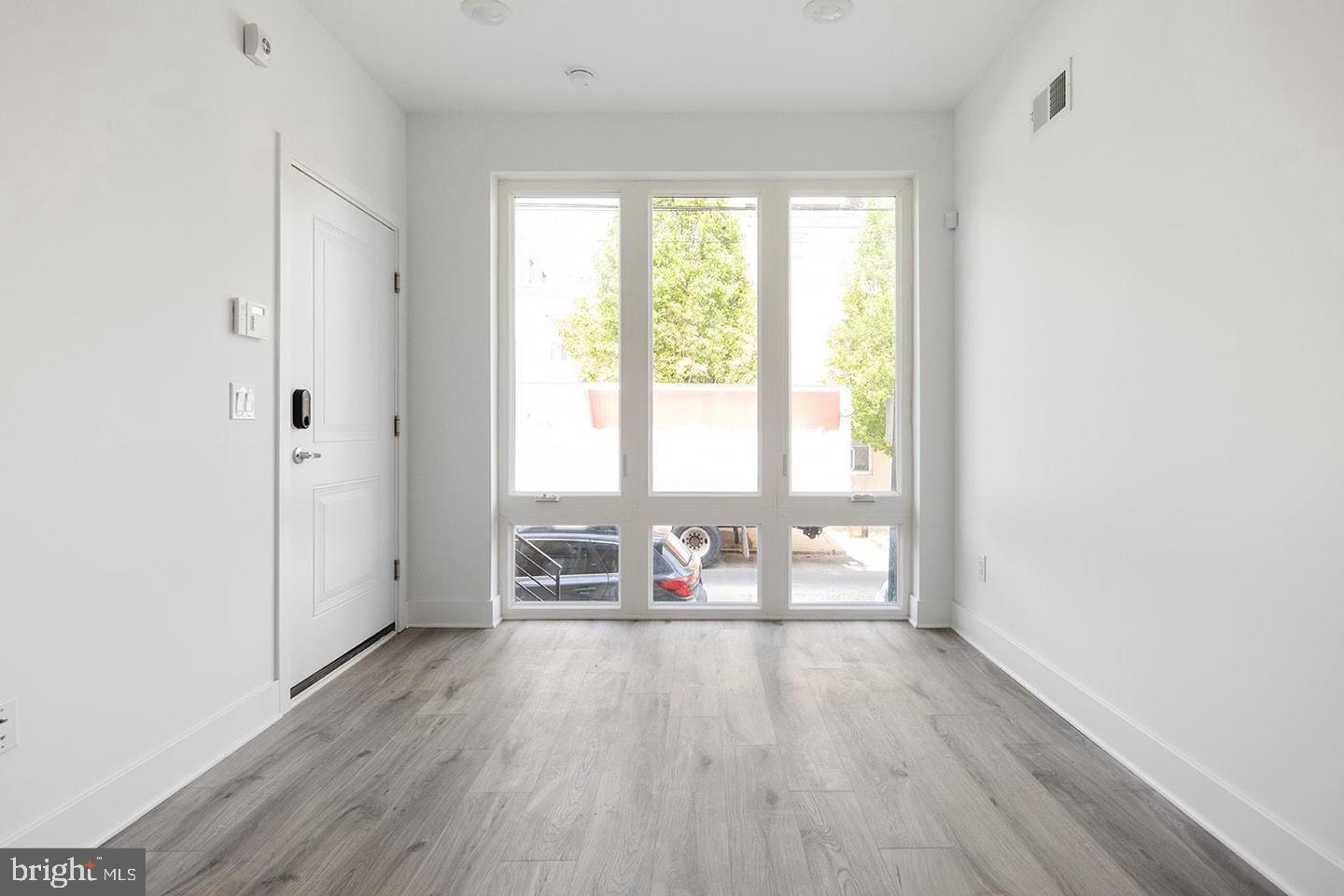 FISHTOWN - Residential Lease