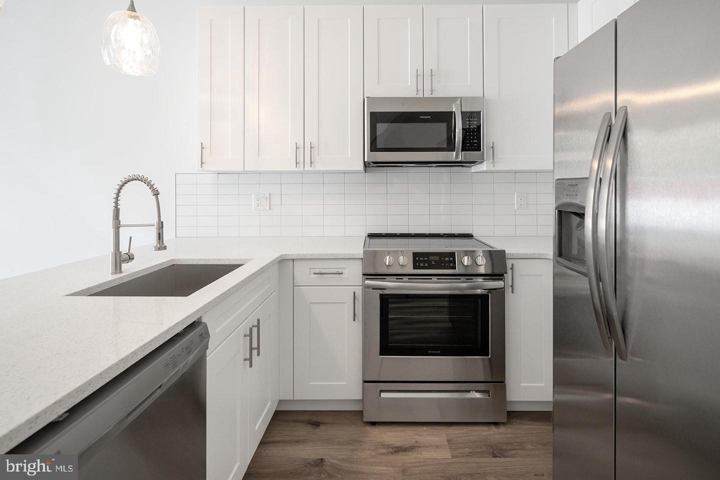 FISHTOWN - Residential Lease