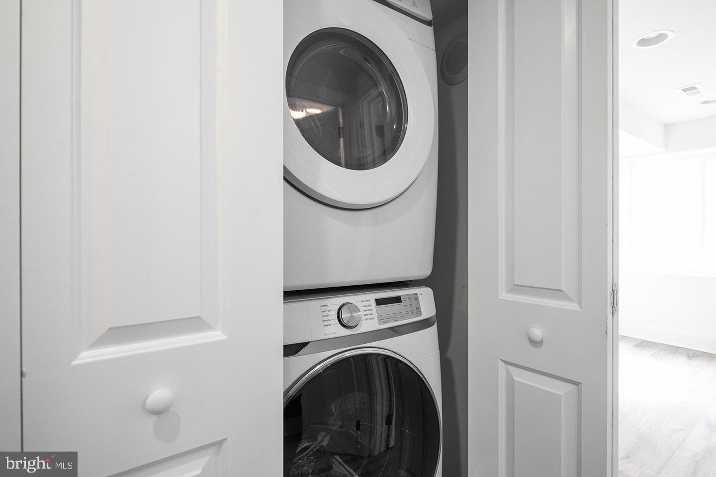 FISHTOWN - Residential Lease