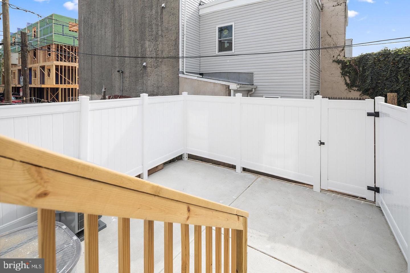 FISHTOWN - Residential Lease