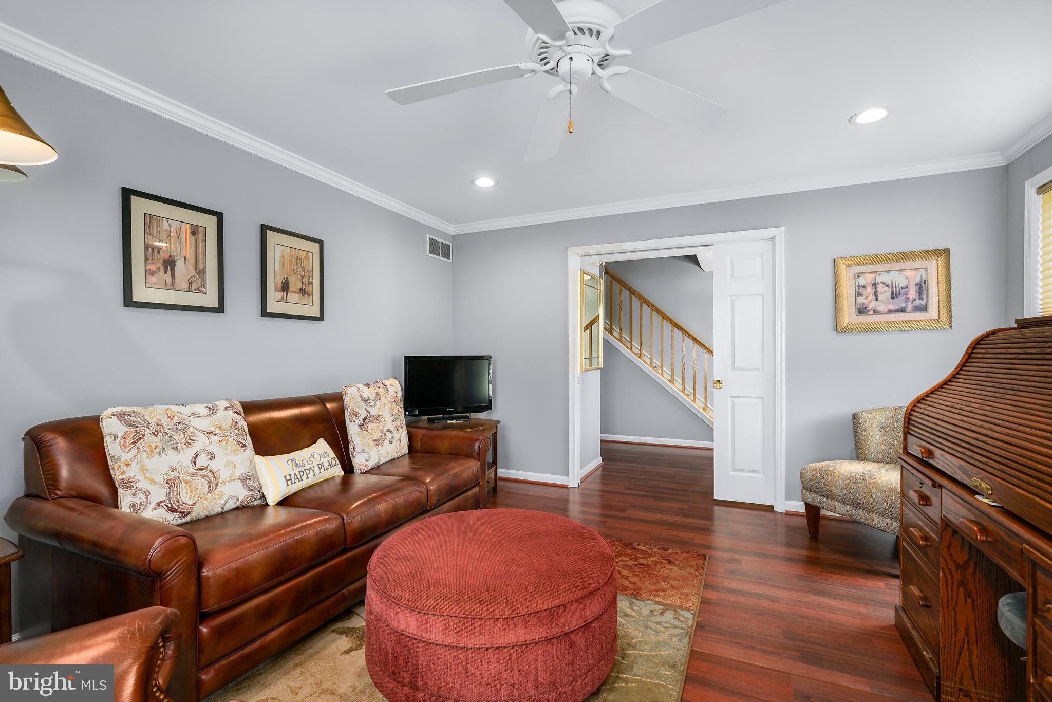 36 SUNNYBROOK DRIVE