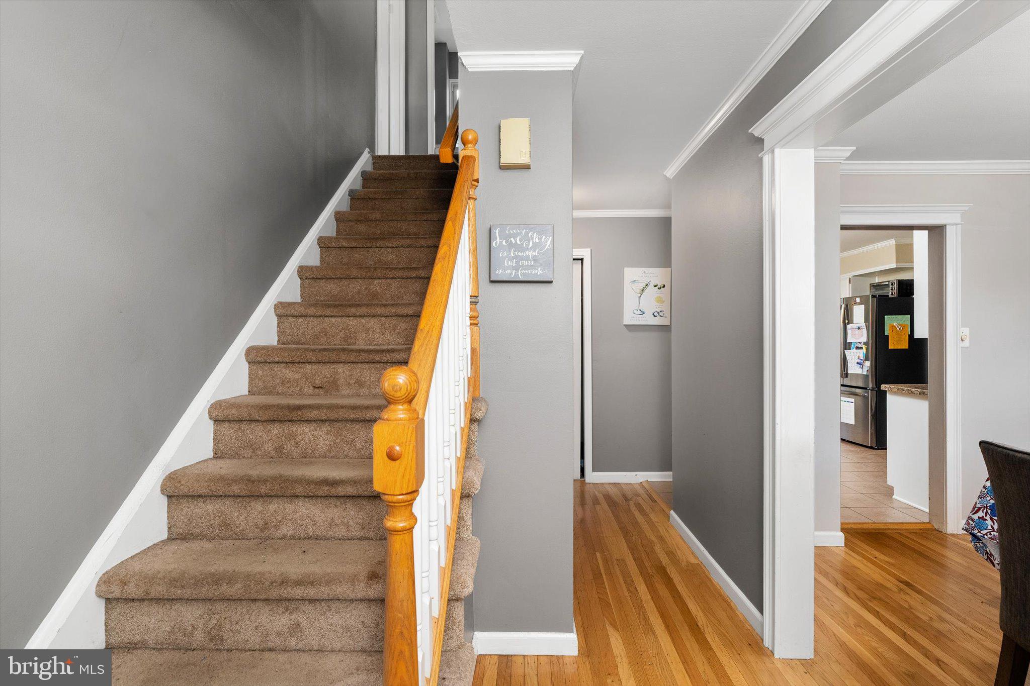 28 WALT WHITMAN WAY