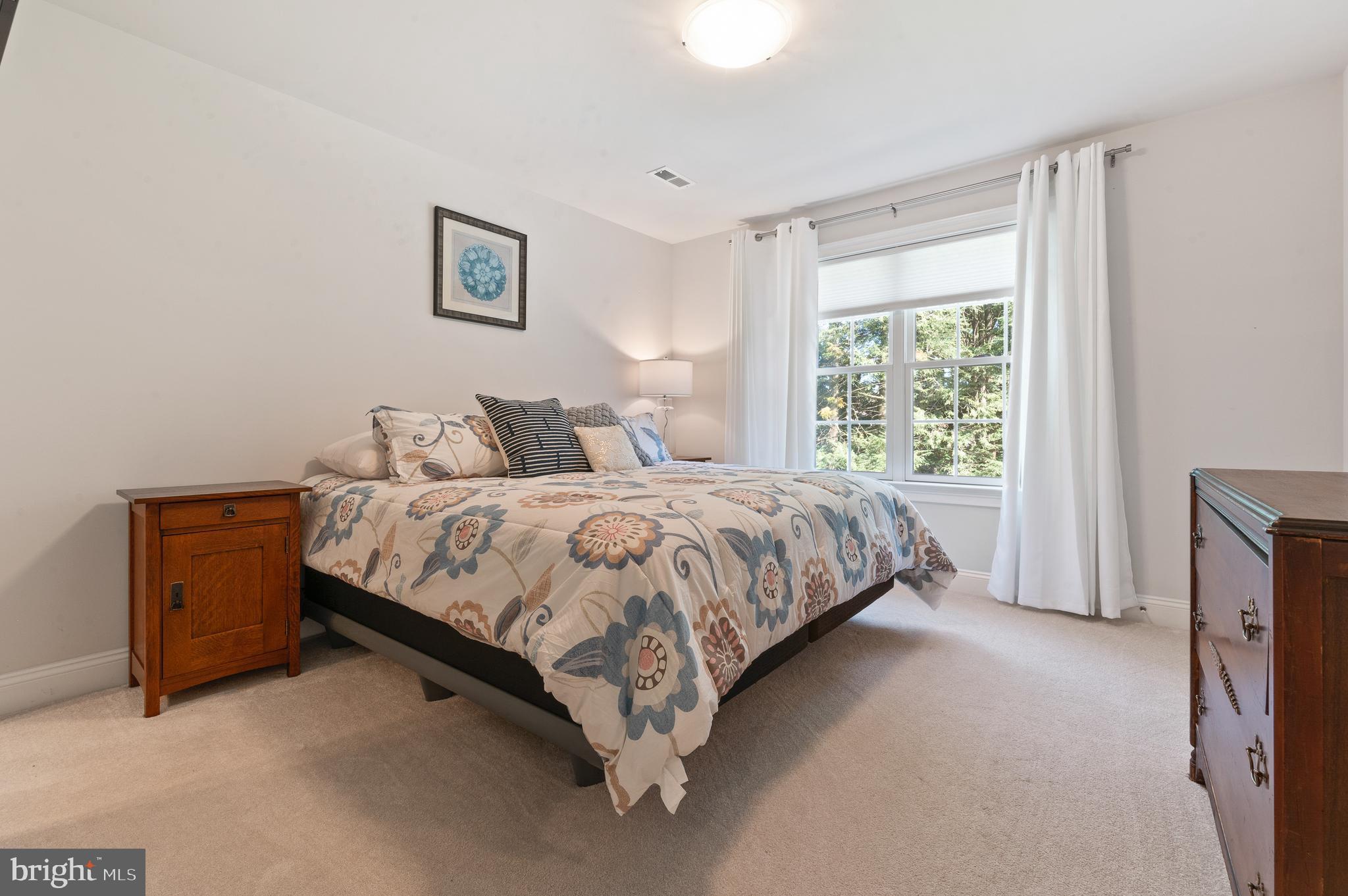 BRYN MAWR - Residential