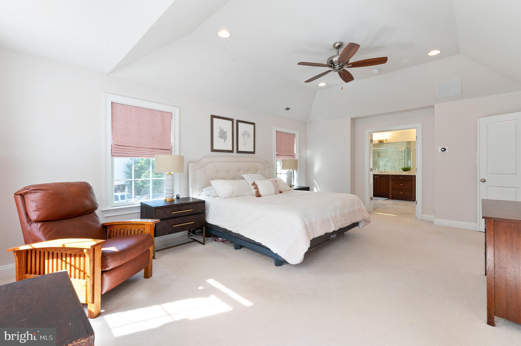 BRYN MAWR - Residential