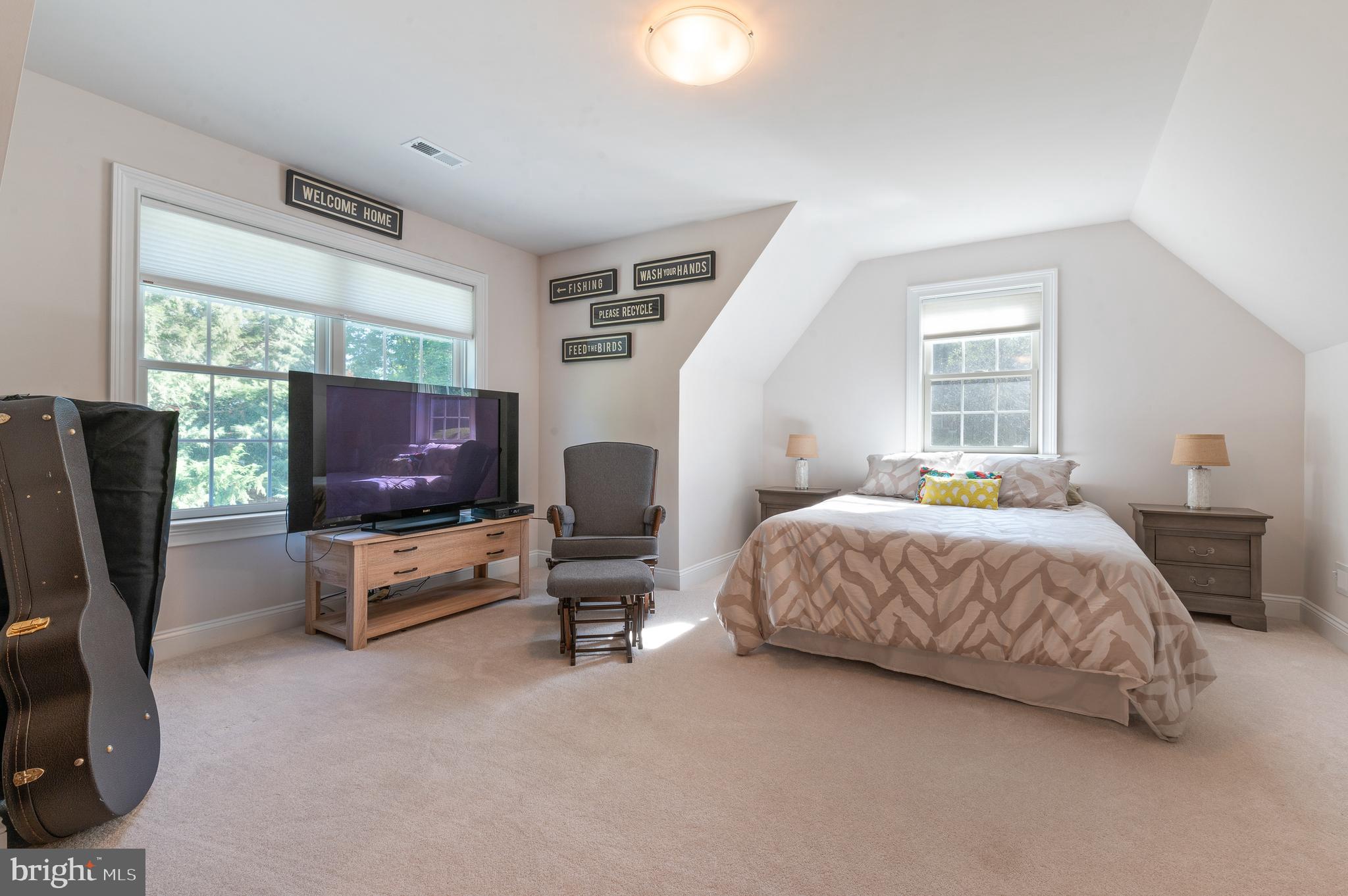 BRYN MAWR - Residential